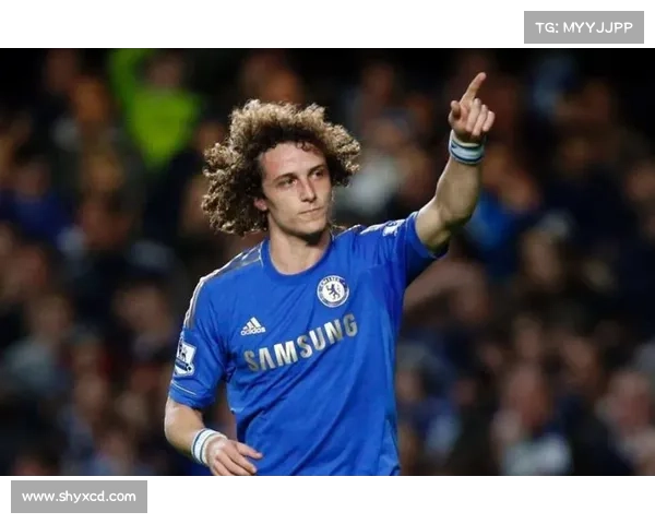 如何分析大卫路易斯的最佳踢球位置及其在场上的多重角色 如何分析大卫路易斯的最佳踢球位置及其在场上的多重角色